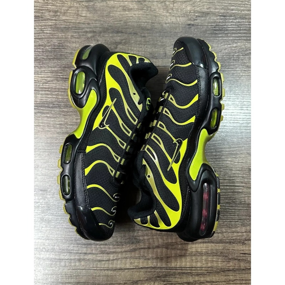 Nike Air Max Plus TN Pacific Moss DM0032-010 Men's Size 10.5 NEW - Picture 9 of 9